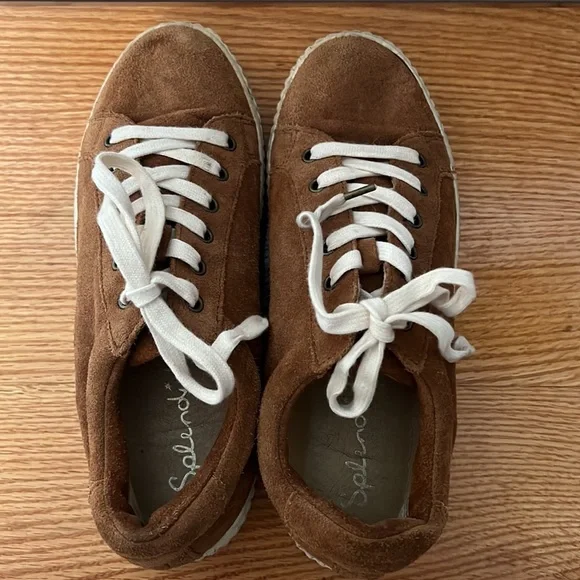 ❗️SOLD❗️ Splendid Ruth Sneaker - Picture 6 of 7